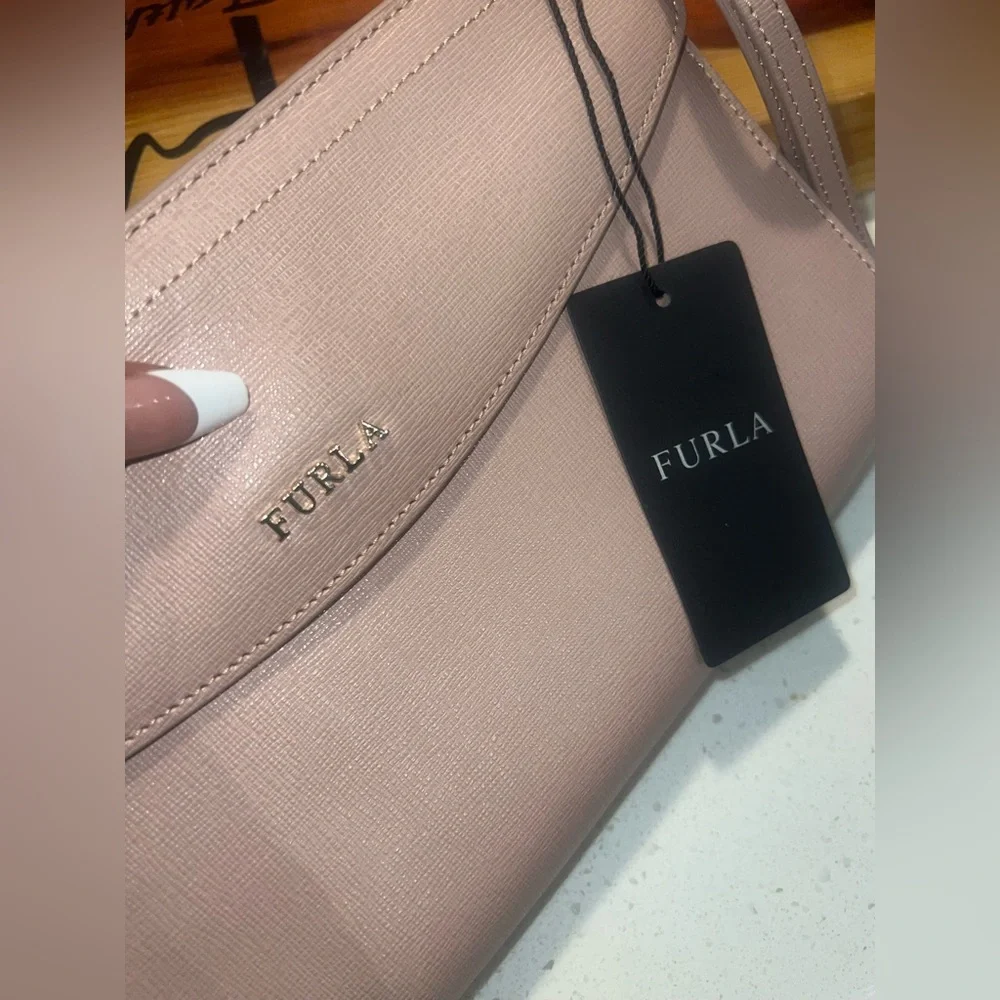 Furla NWT Tan Clutch - Picture 7 of 8